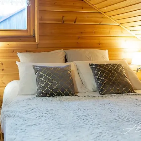 La Calougeotte, Jardin, Et Sauna Prives Le Menil