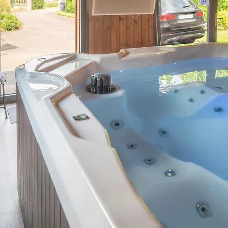La Calougeotte, Jardin, Et Sauna Prives Chalet Le Menil