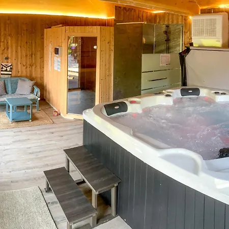 La Calougeotte, Jardin, Et Sauna Prives Chalet Le Menil