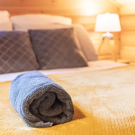 La Calougeotte, Jardin, Et Sauna Prives Le Menil